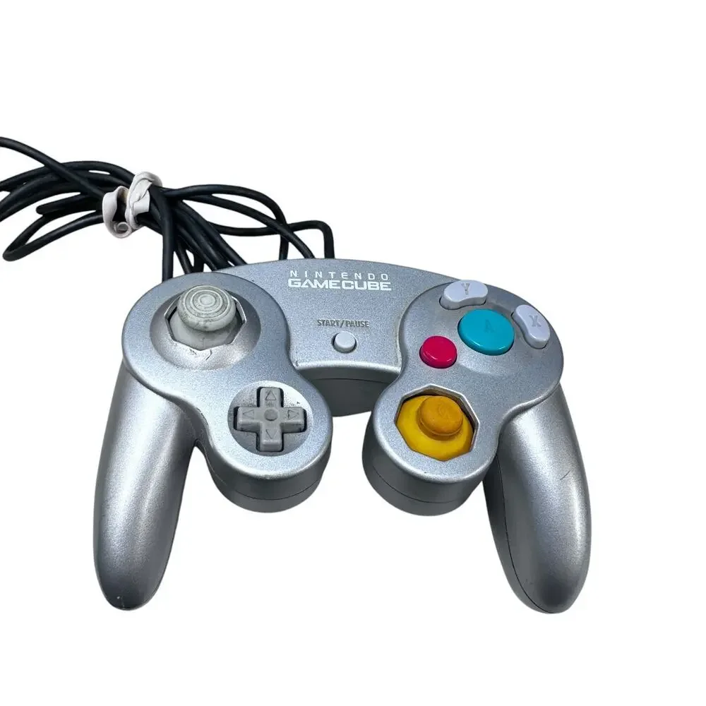Nintendo GameCube Controller - Silver